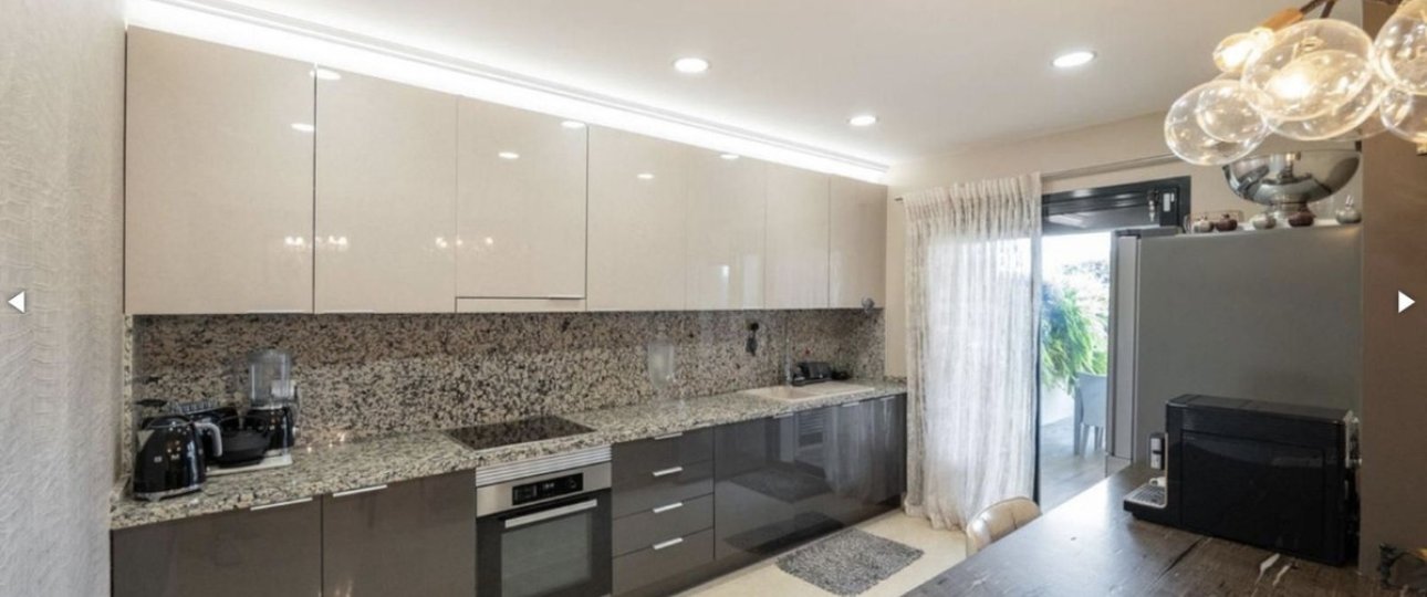 Resale - apartment - Benahavís - Benahavís Centro