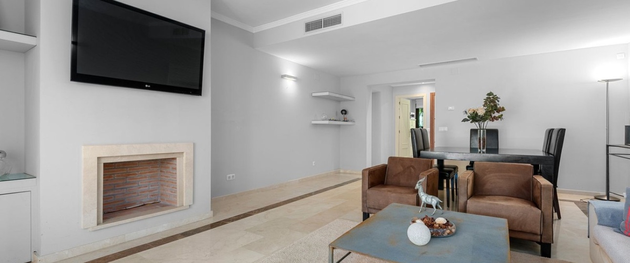 Resale - apartment - Benahavís - Benahavís Centro