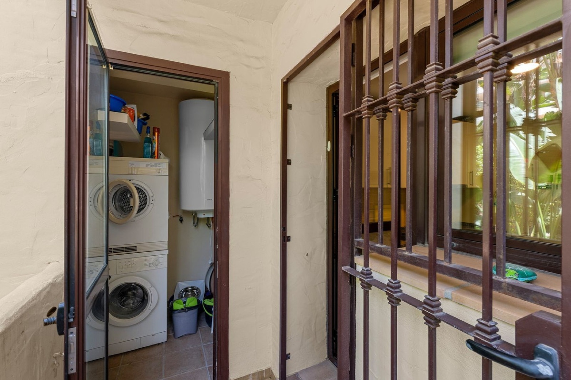 Resale - apartment - Benahavís - Benahavís Centro