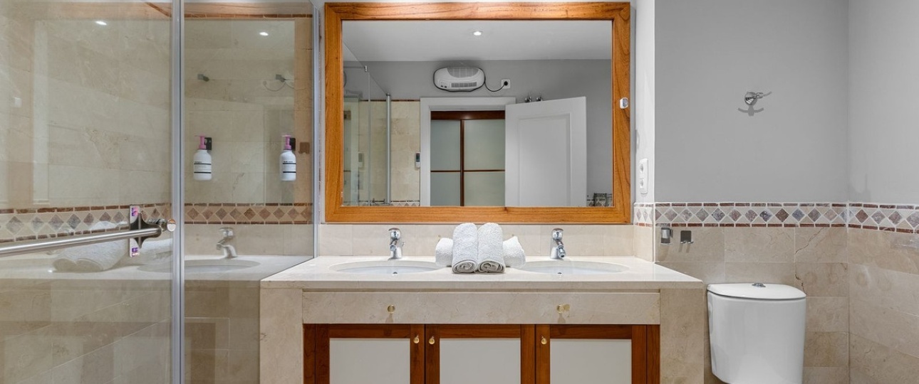 Resale - apartment - Benahavís - Benahavís Centro