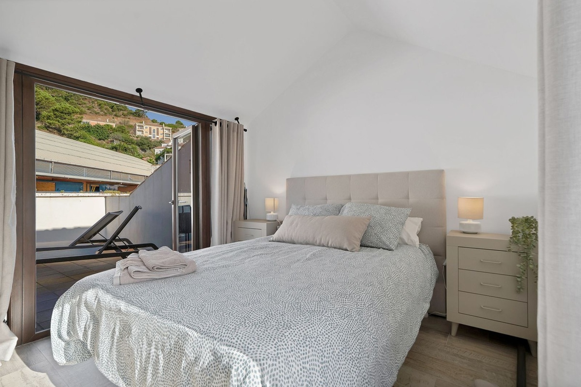 Resale - apartment - Benahavís - Benahavís Centro