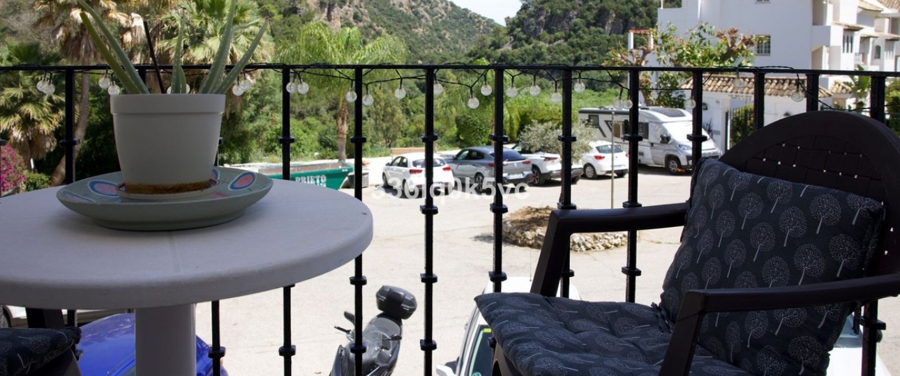 Resale - apartment - Benahavís - Benahavís Centro