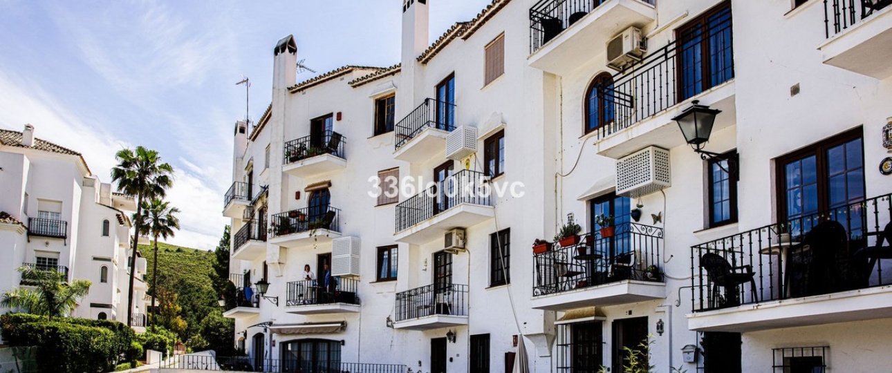 Resale - apartment - Benahavís - Benahavís Centro