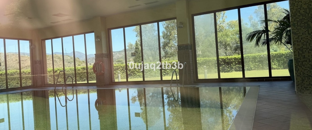 Resale - apartment - Benahavís - Benahavís Centro