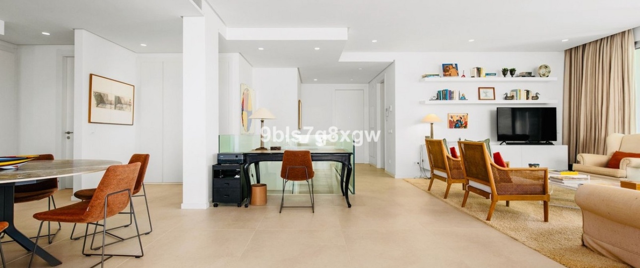 Resale - apartment - Benahavís - Benahavís Centro