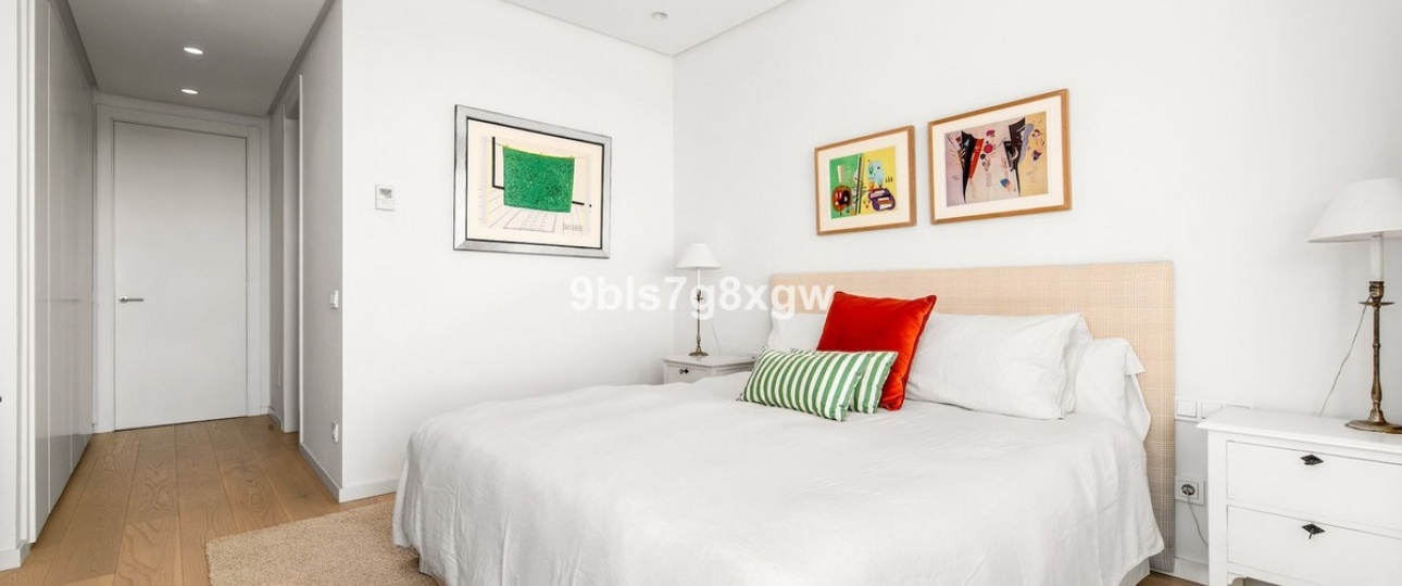 Resale - apartment - Benahavís - Benahavís Centro