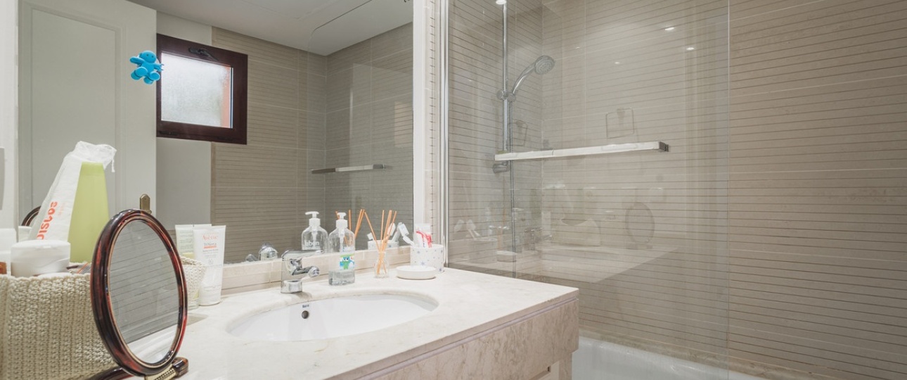 Resale - apartment - Benahavís - Benahavís Centro