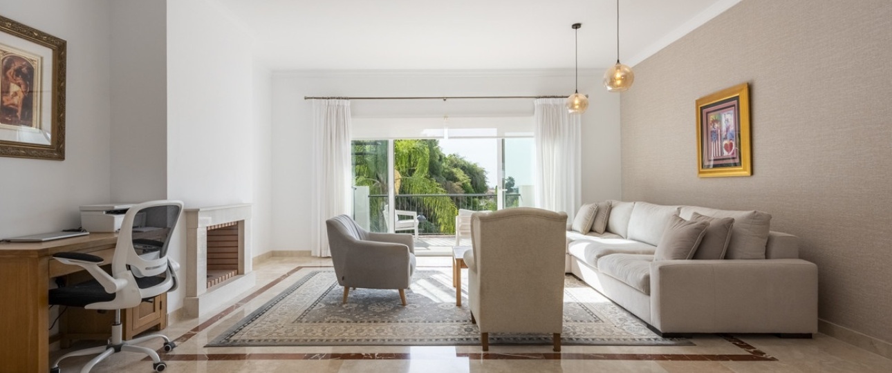 Resale - apartment - Benahavís - Benahavís Centro