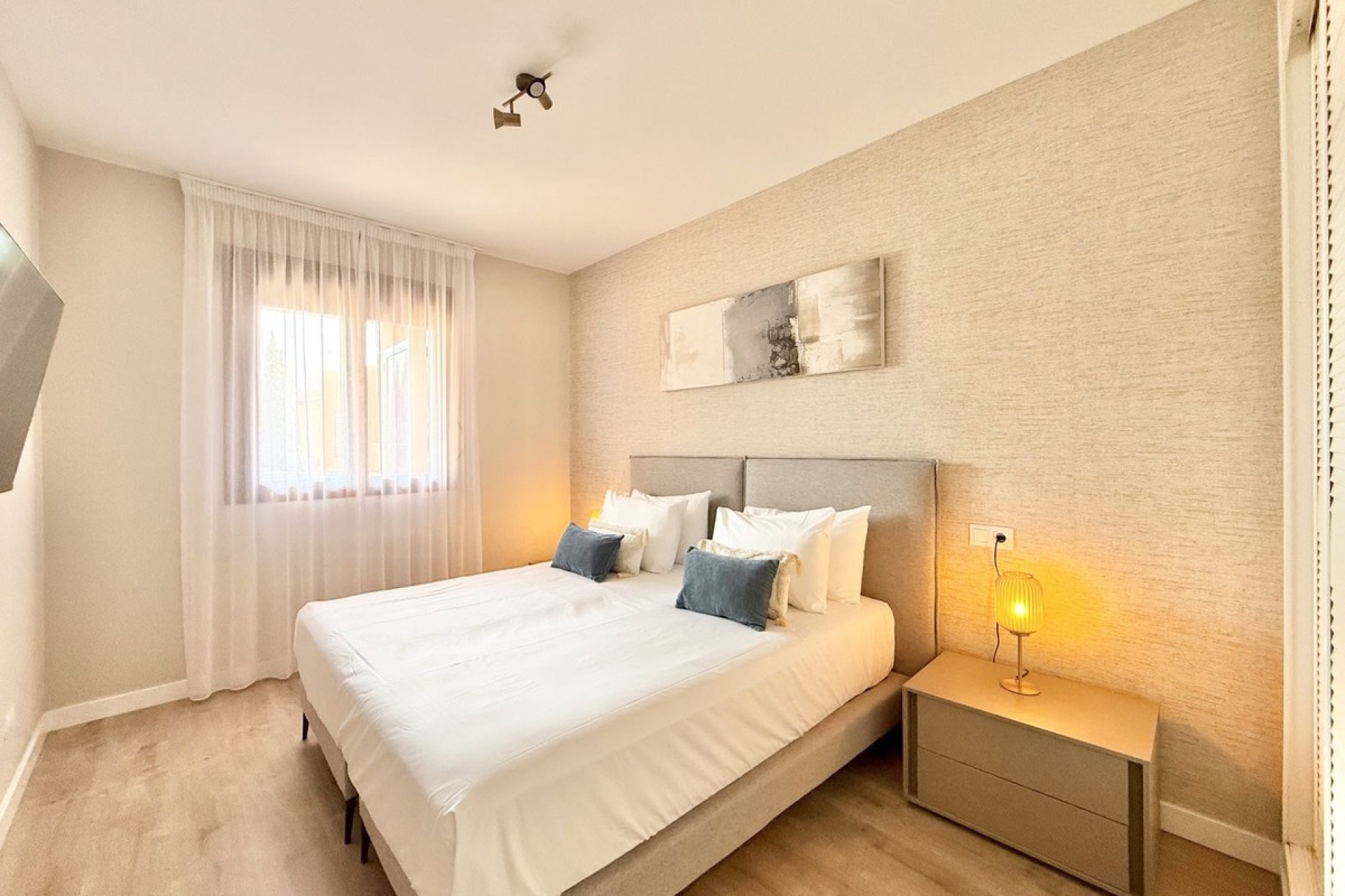 Resale - apartment - Benahavís - Benahavís Centro