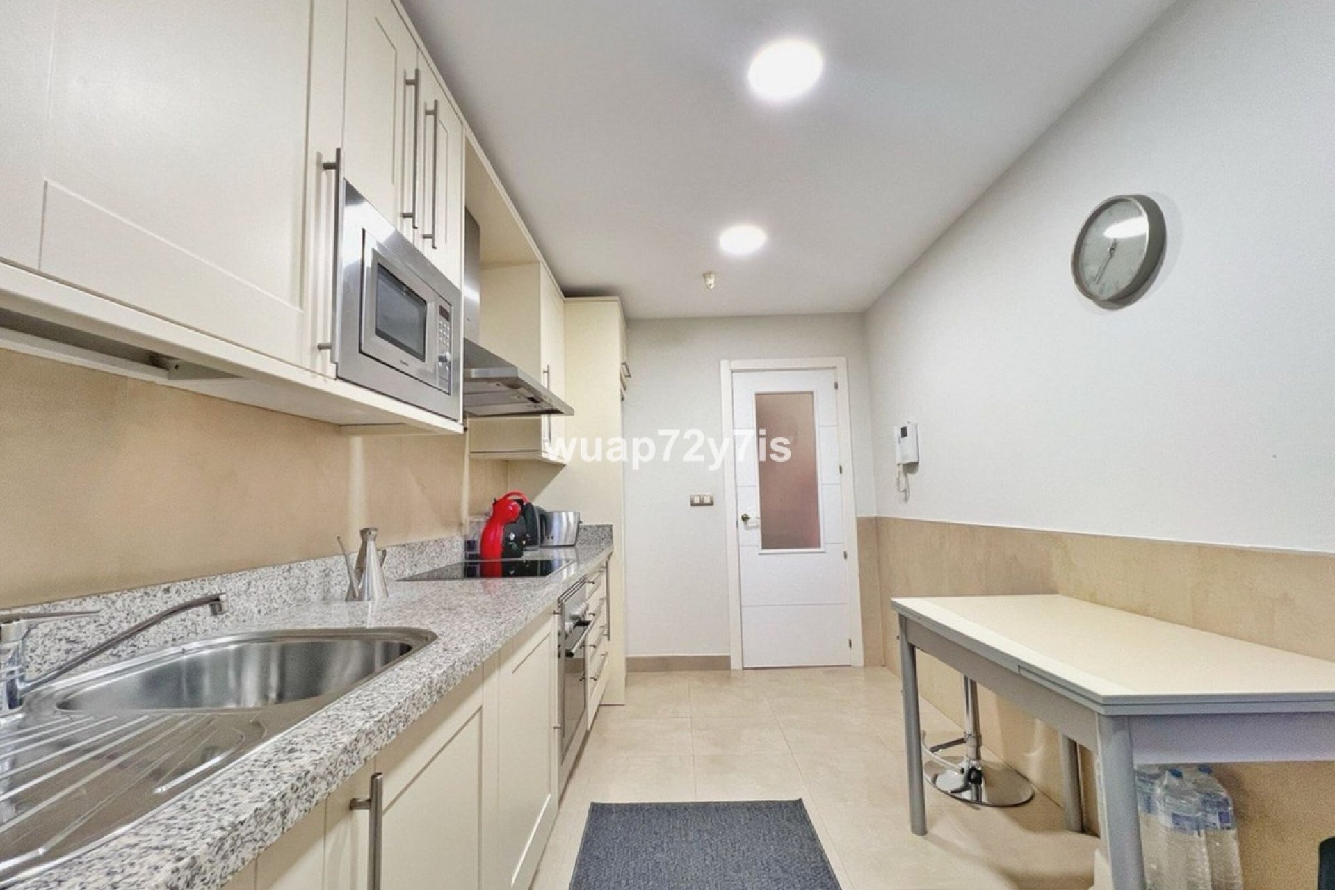 Resale - apartment - Benahavís - Benahavís Centro