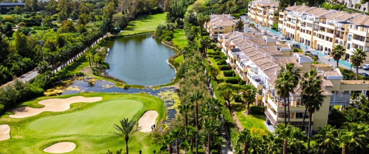 Resale - apartment - Benahavís - Benahavís Centro
