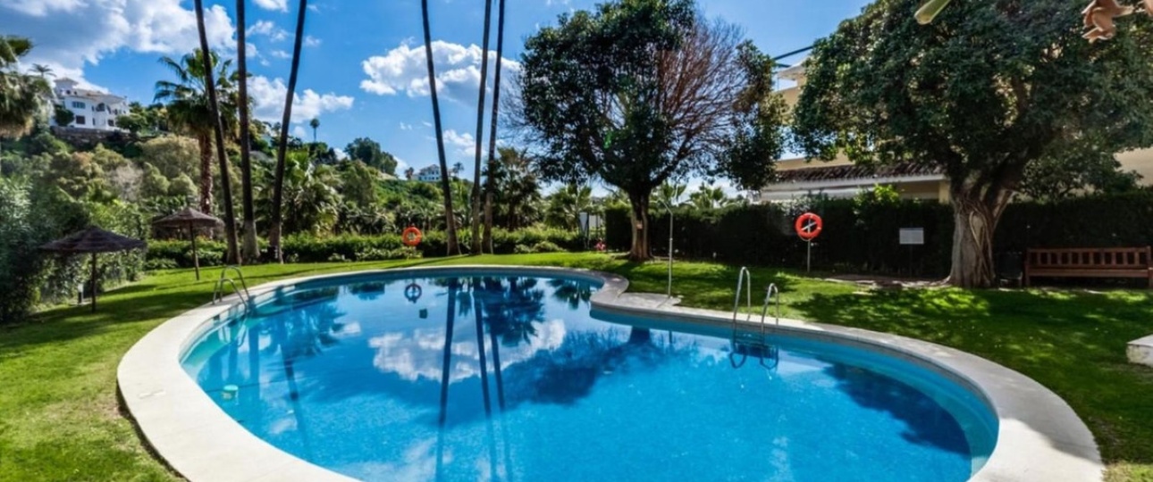 Resale - apartment - Benahavís - Benahavís Centro