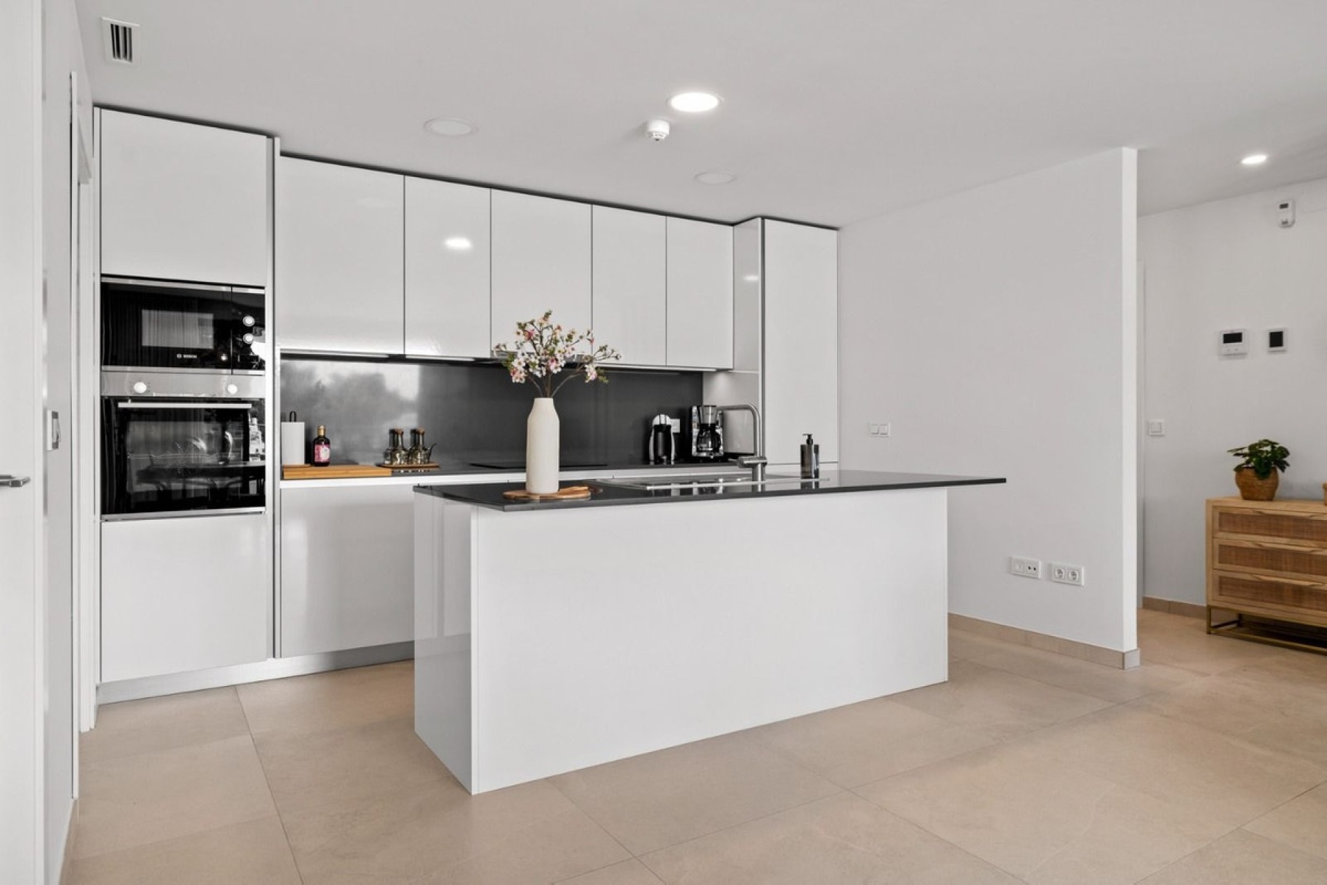 Resale - apartment - Benahavís - Benahavís Centro