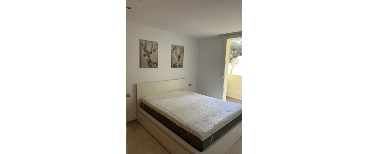 Resale - apartment - Benahavís - Benahavís Centro
