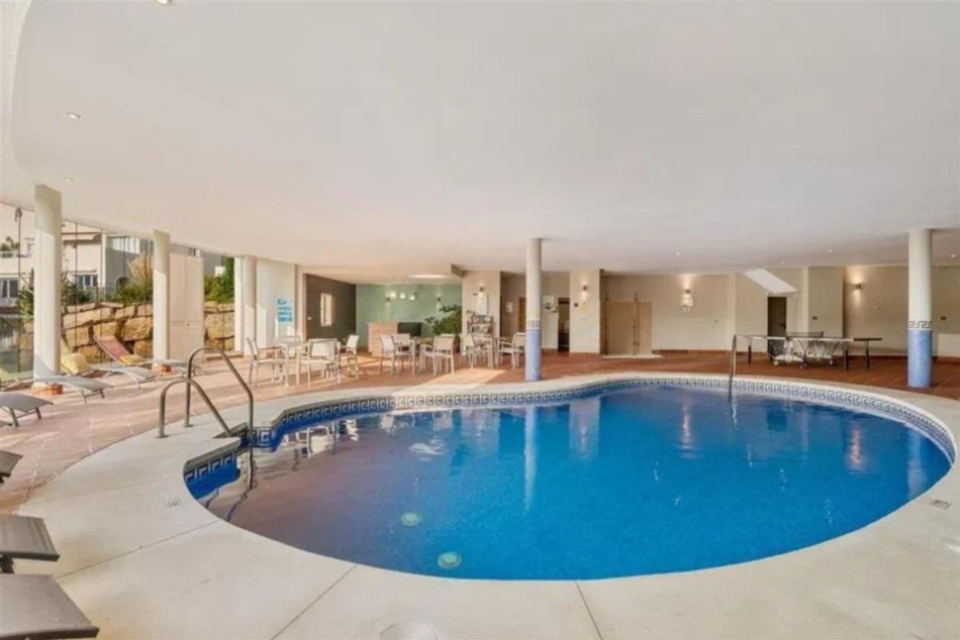 Resale - apartment - Benahavís - Benahavís Centro