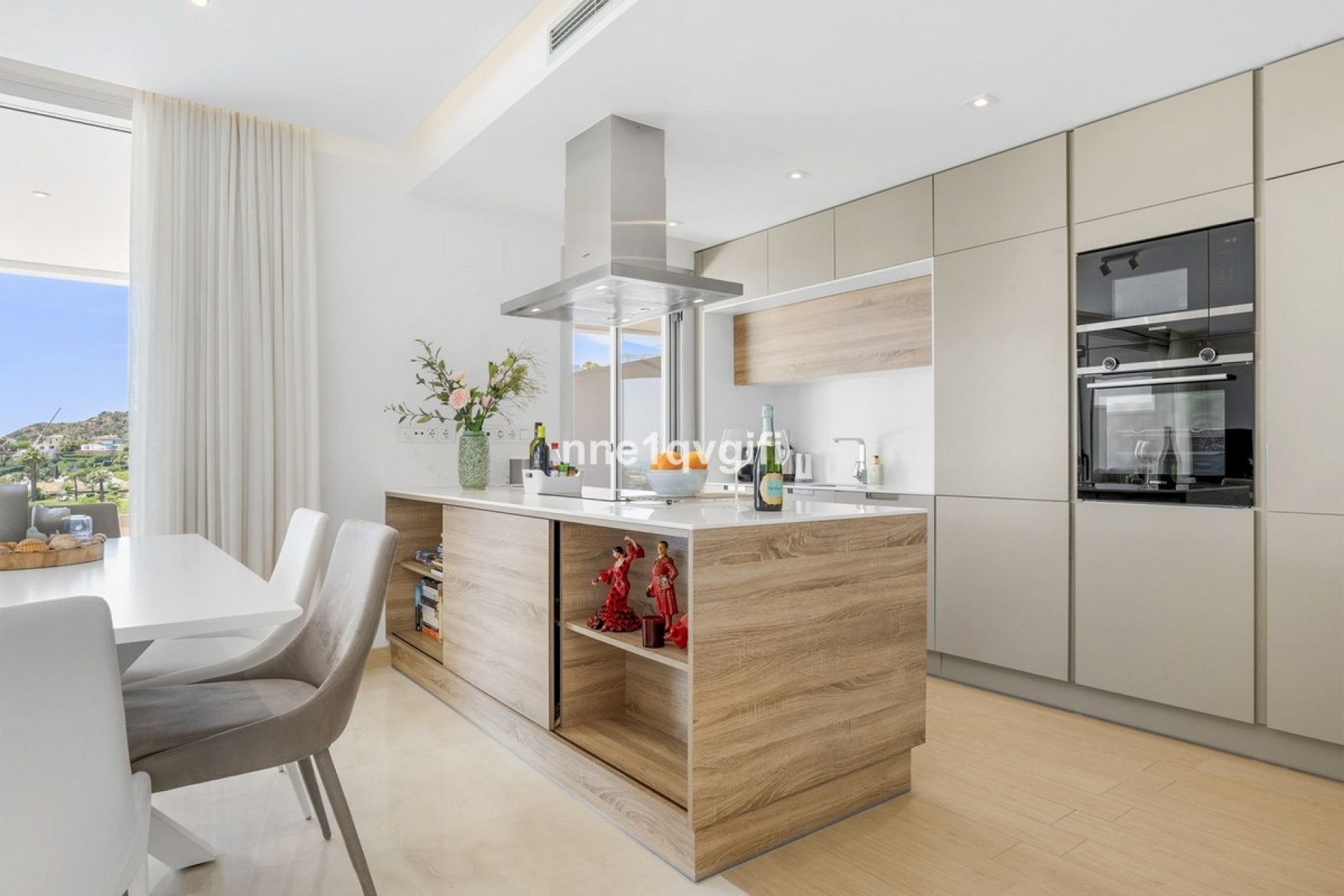 Resale - apartment - Benahavís - Benahavís Centro