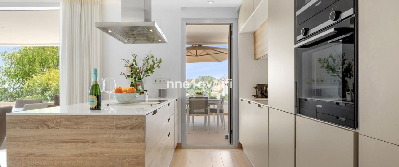 Resale - apartment - Benahavís - Benahavís Centro