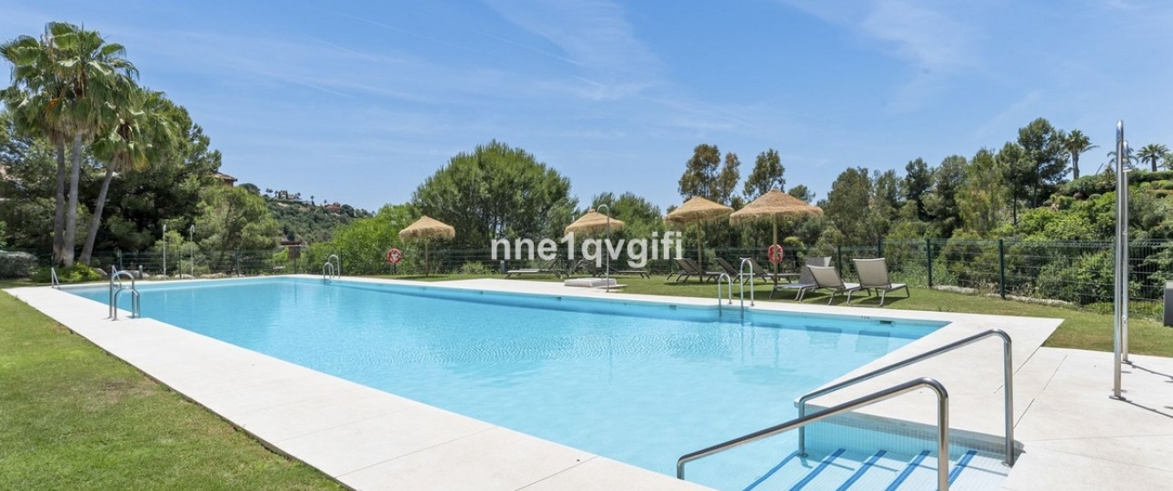 Resale - apartment - Benahavís - Benahavís Centro