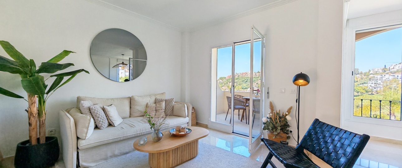 Resale - apartment - Benahavís - Benahavís Centro