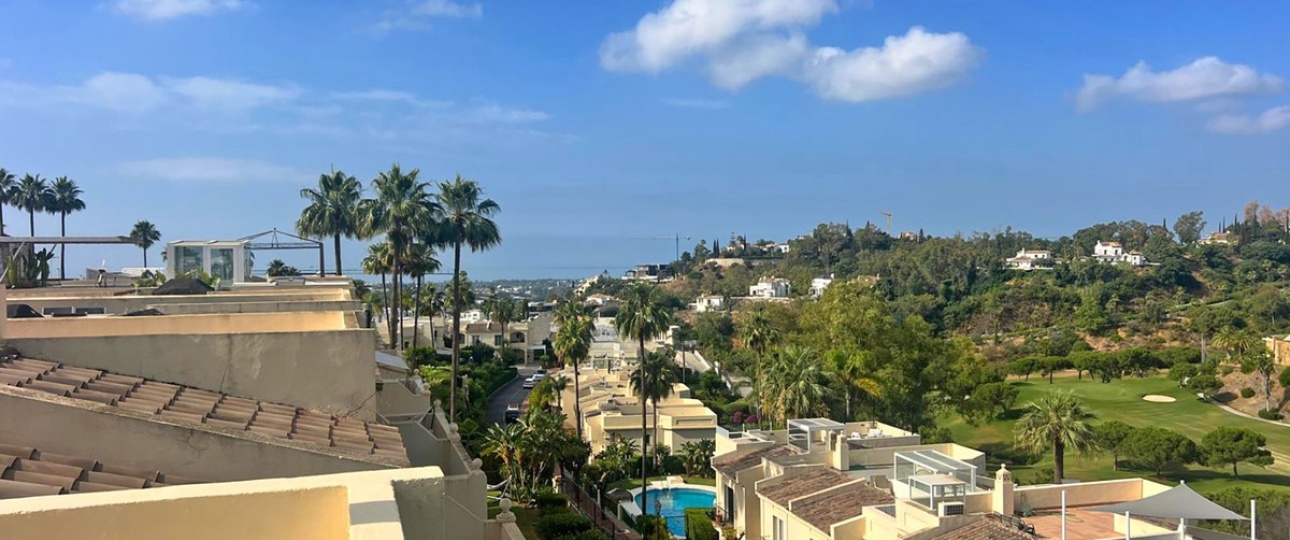 Resale - apartment - Benahavís - Benahavís Centro