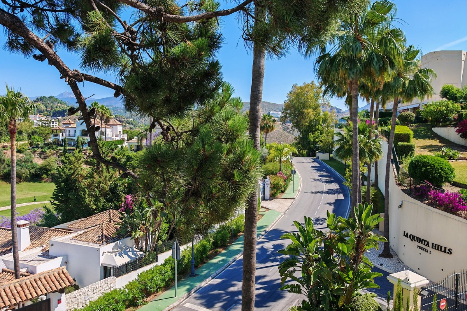 Resale - apartment - Benahavís - Benahavís Centro