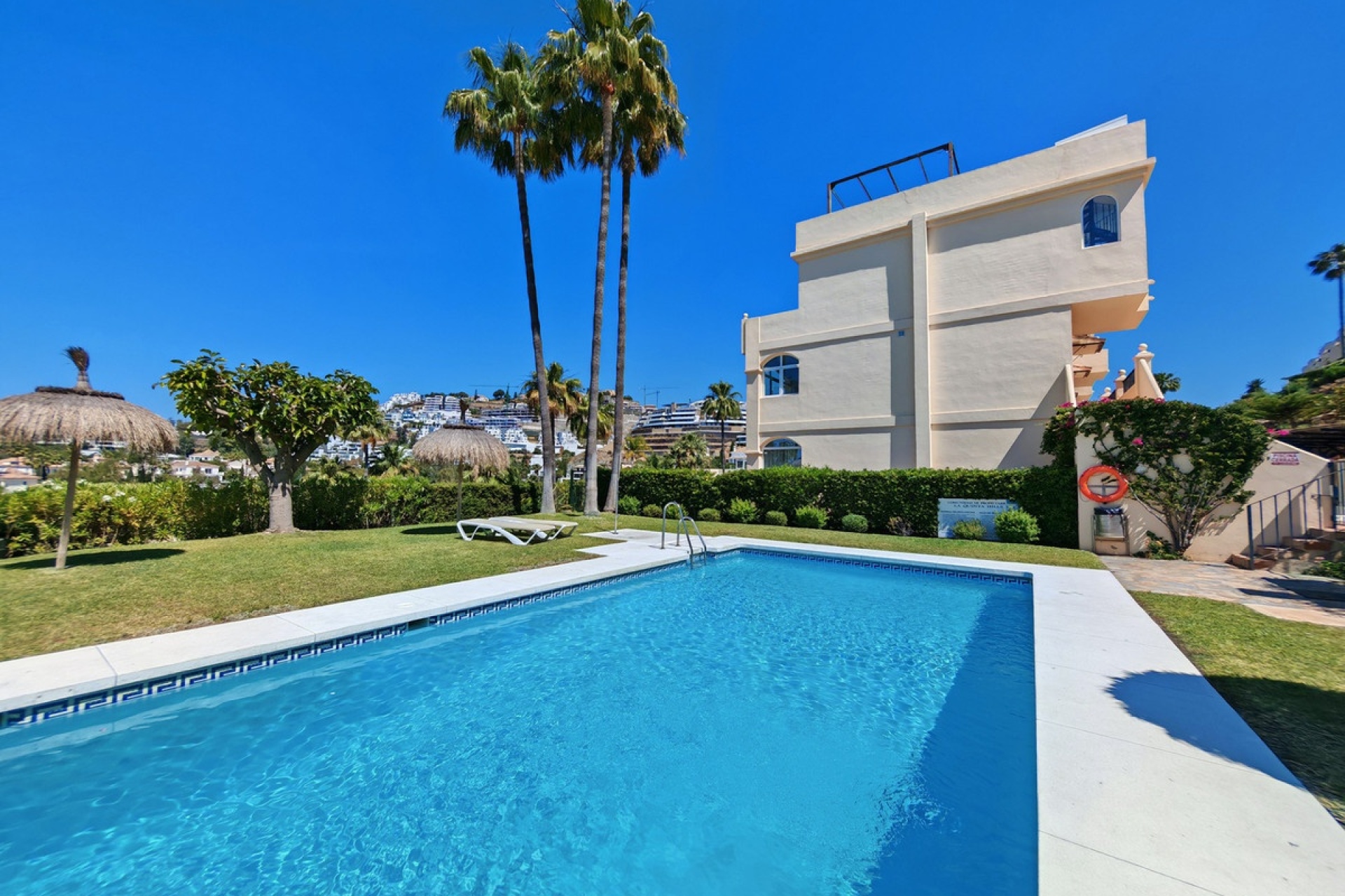 Resale - apartment - Benahavís - Benahavís Centro