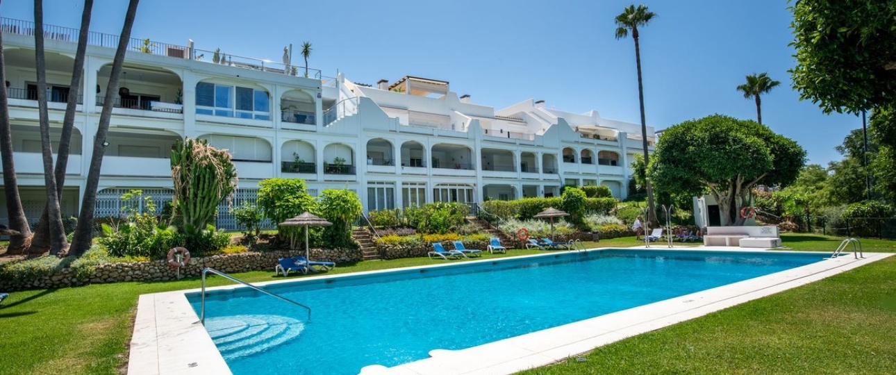 Resale - apartment - Benahavís - Benahavís Centro