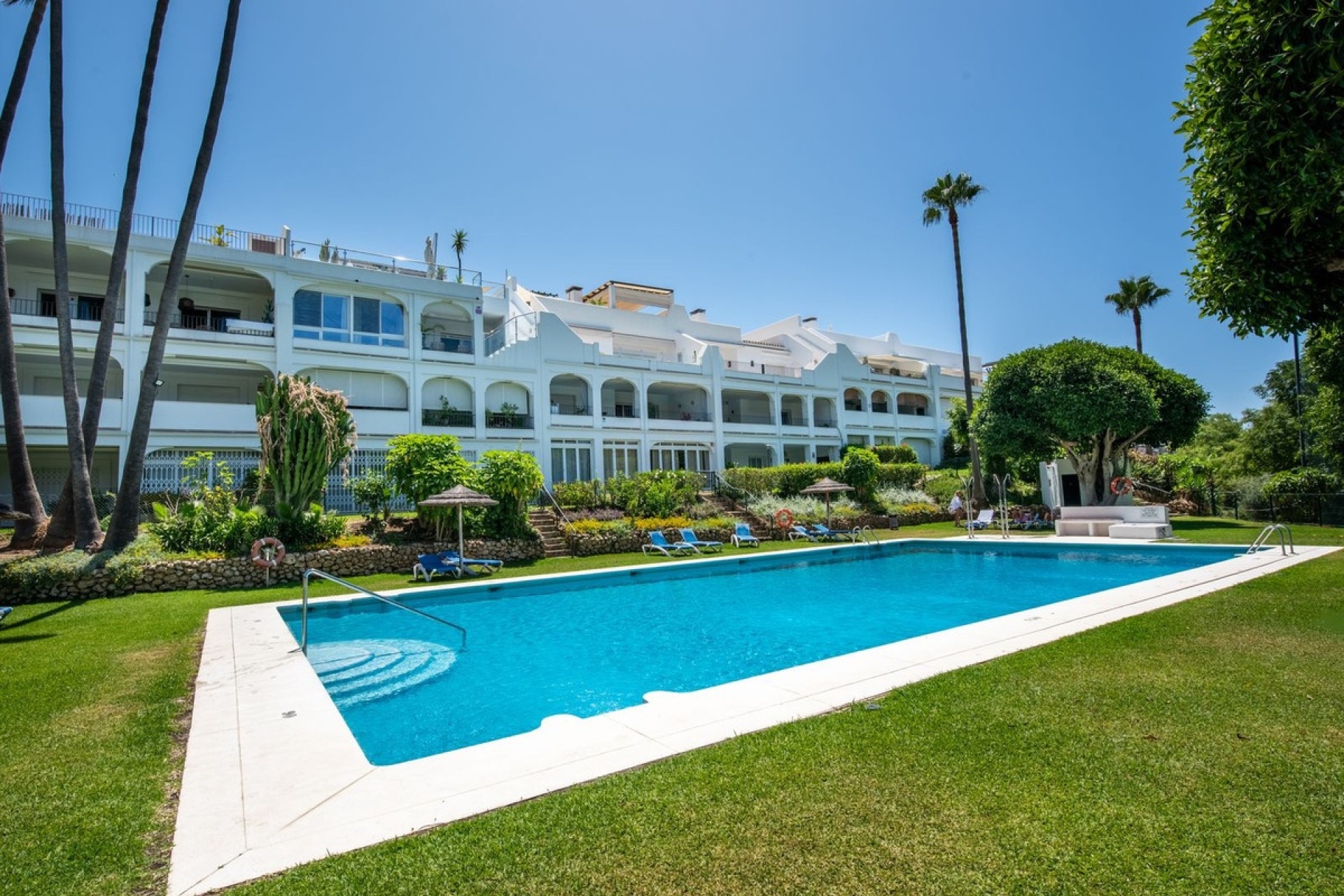 Resale - apartment - Benahavís - Benahavís Centro
