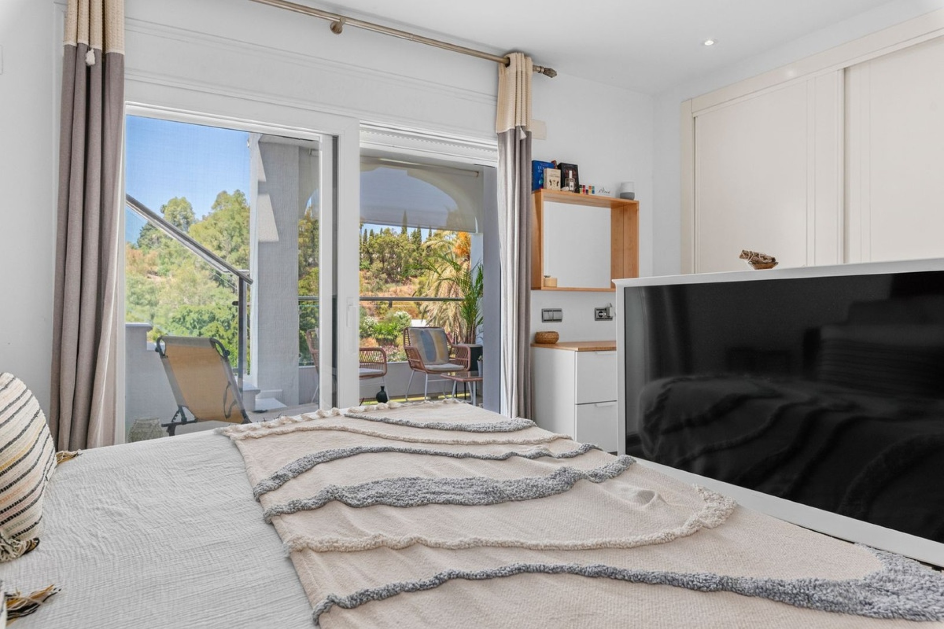 Resale - apartment - Benahavís - Benahavís Centro
