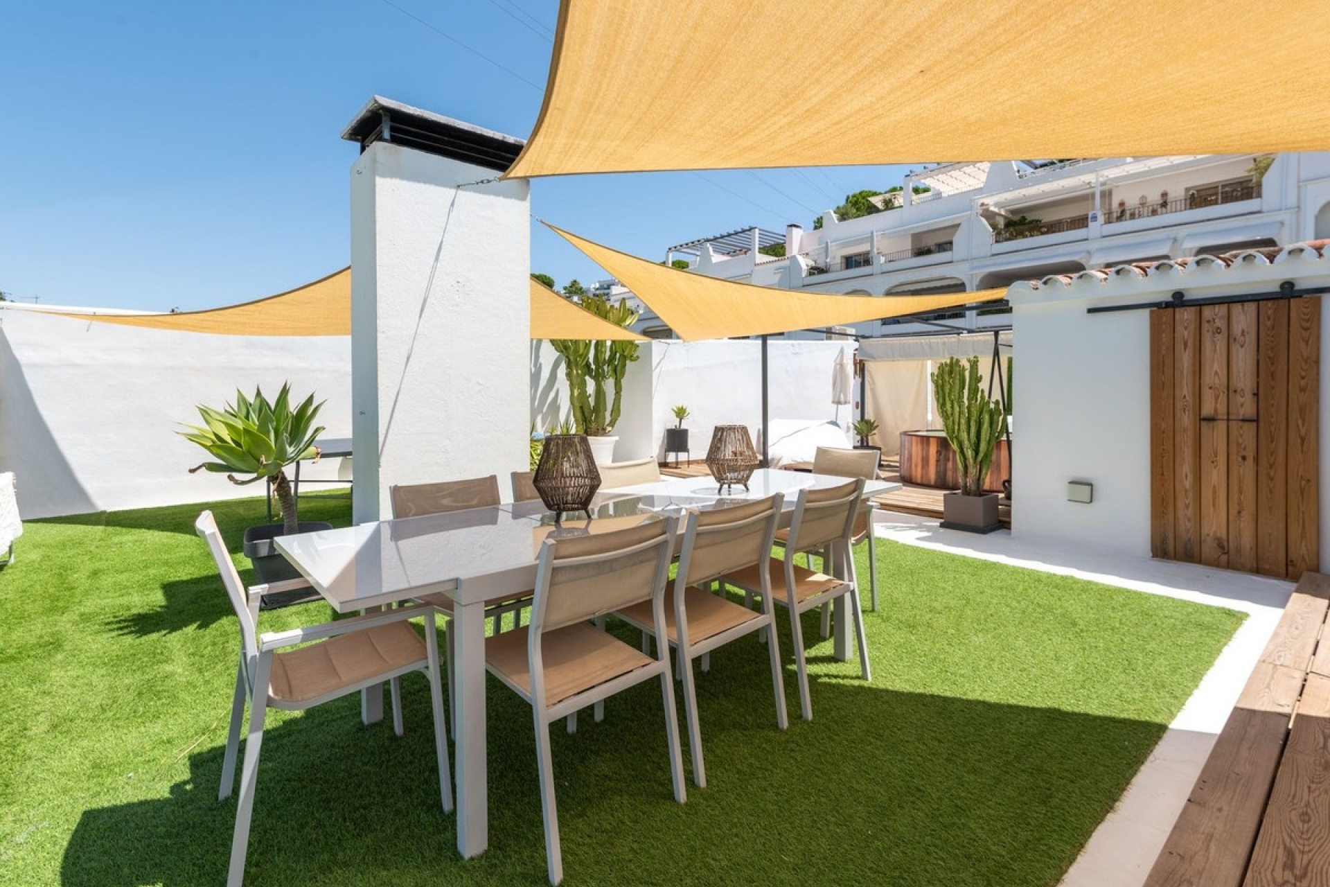 Resale - apartment - Benahavís - Benahavís Centro