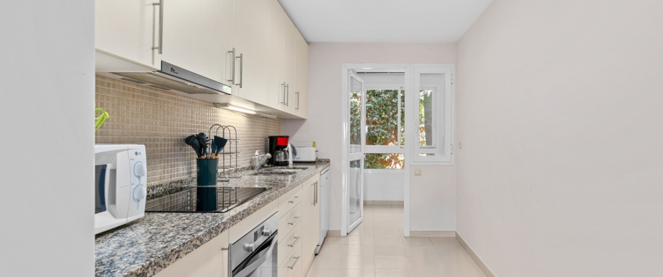 Resale - apartment - Benahavís - Benahavís Centro