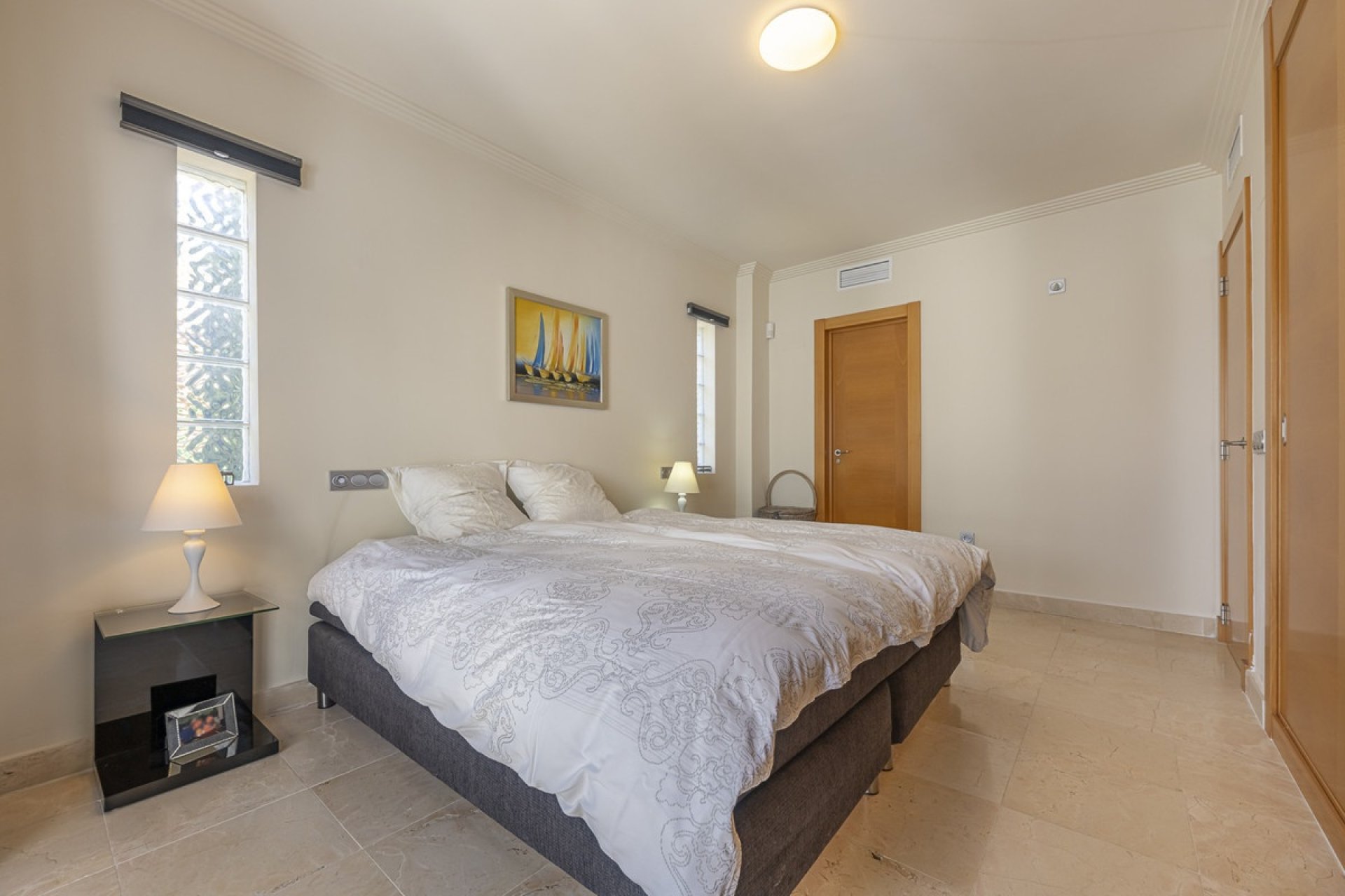 Resale - apartment - Benahavís - Benahavís Centro