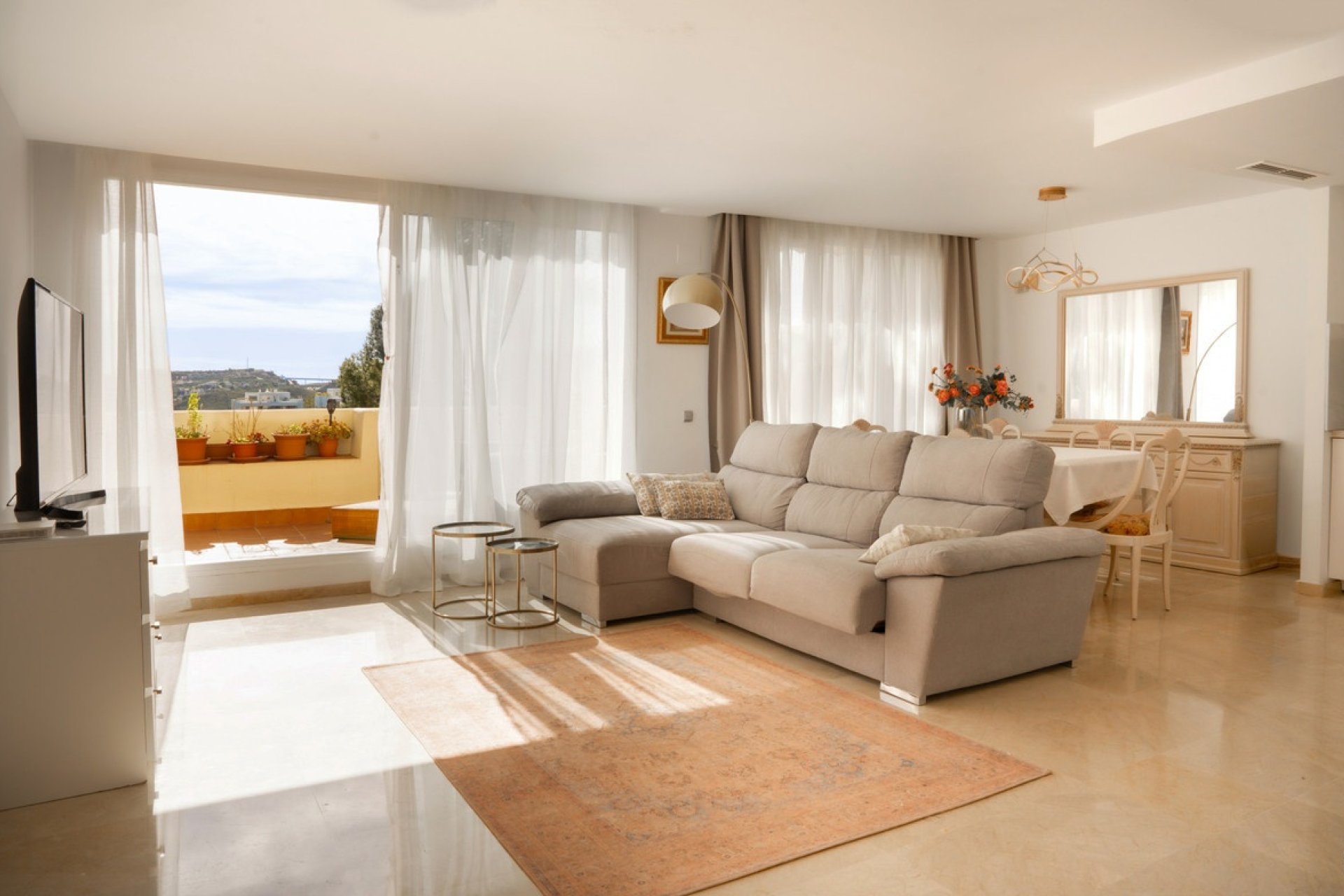 Resale - apartment - Benahavís - Benahavís Centro