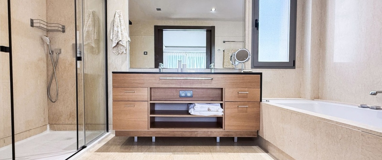 Resale - apartment - Benahavís - Benahavís Centro