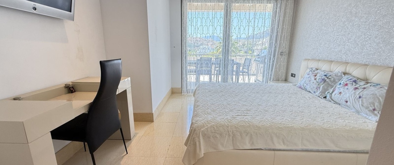 Resale - apartment - Benahavís - Benahavís Centro