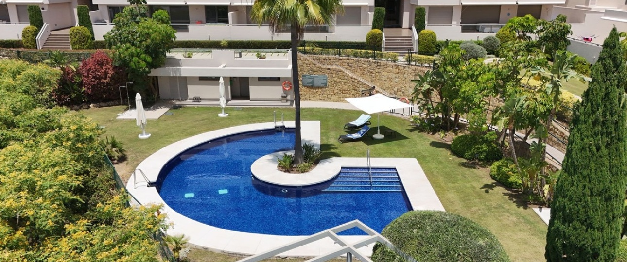 Resale - apartment - Benahavís - Benahavís Centro