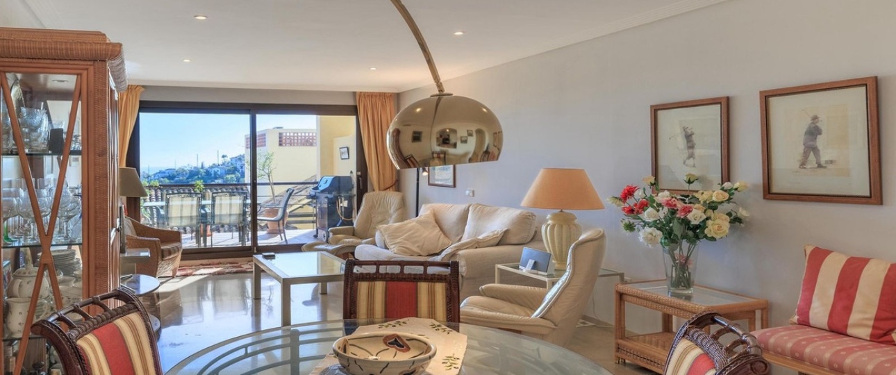 Resale - apartment - Benahavís - Benahavís Centro