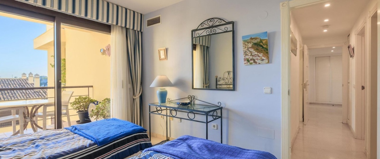 Resale - apartment - Benahavís - Benahavís Centro