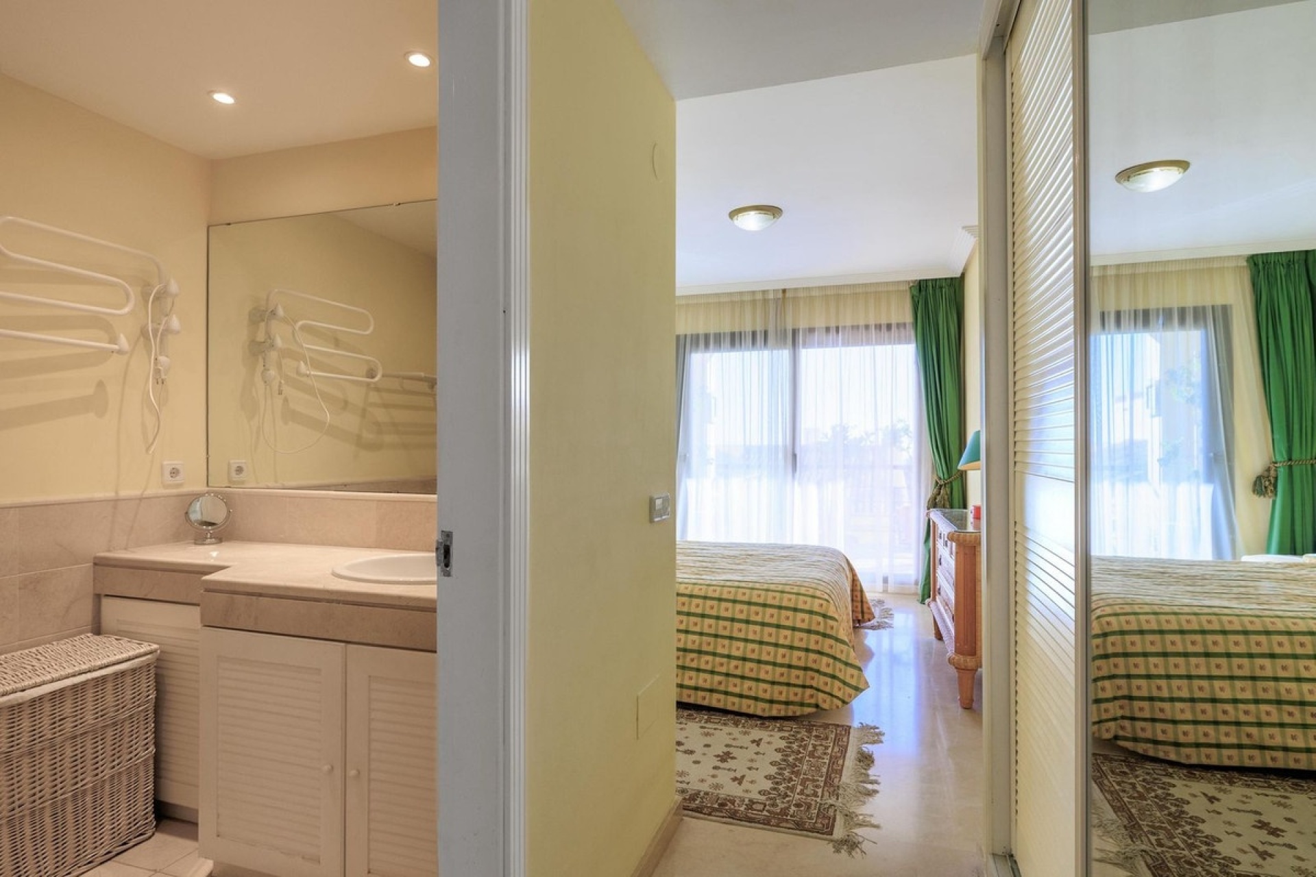 Resale - apartment - Benahavís - Benahavís Centro