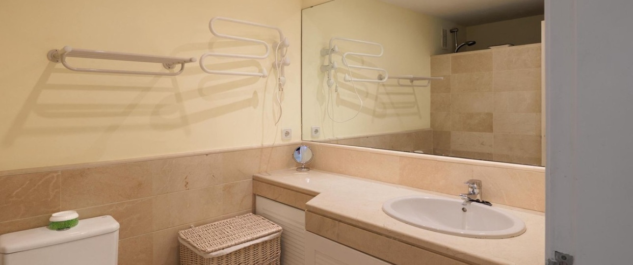 Resale - apartment - Benahavís - Benahavís Centro