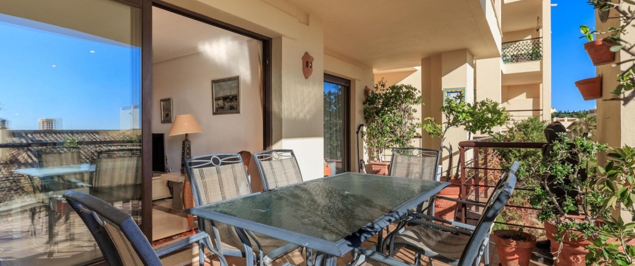 Resale - apartment - Benahavís - Benahavís Centro