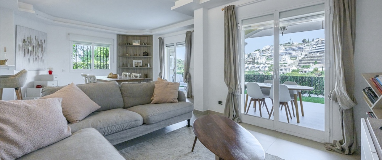Resale - apartment - Benahavís - Benahavís Centro