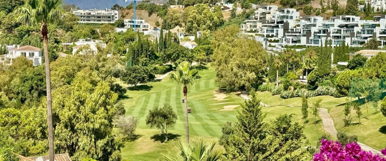 Resale - apartment - Benahavís - Benahavís Centro
