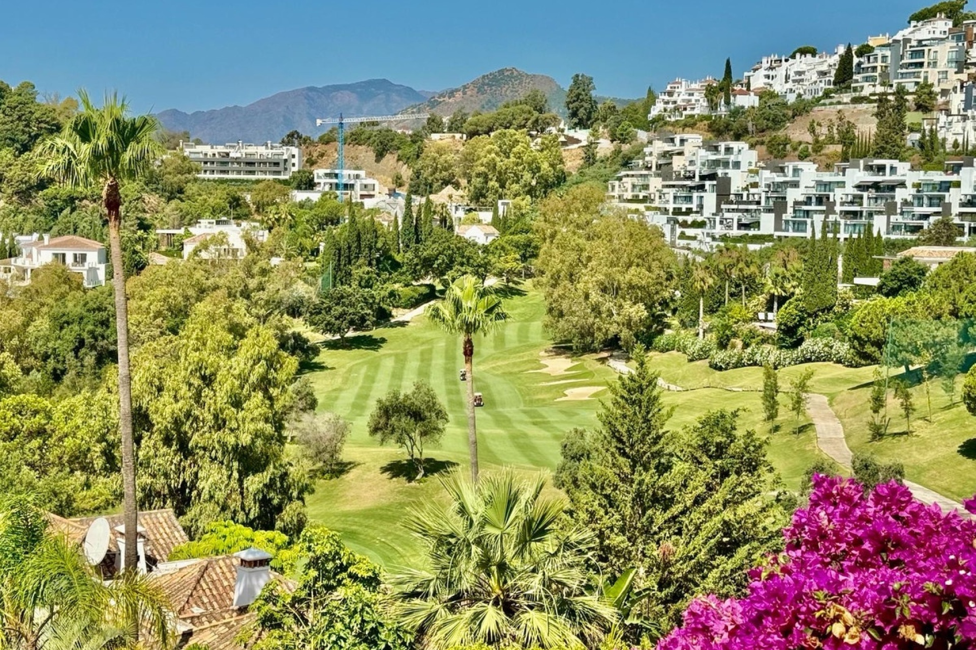 Resale - apartment - Benahavís - Benahavís Centro