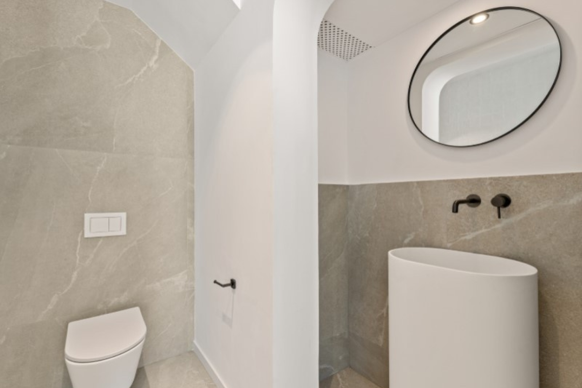 Resale - apartment - Benahavís - Benahavís Centro
