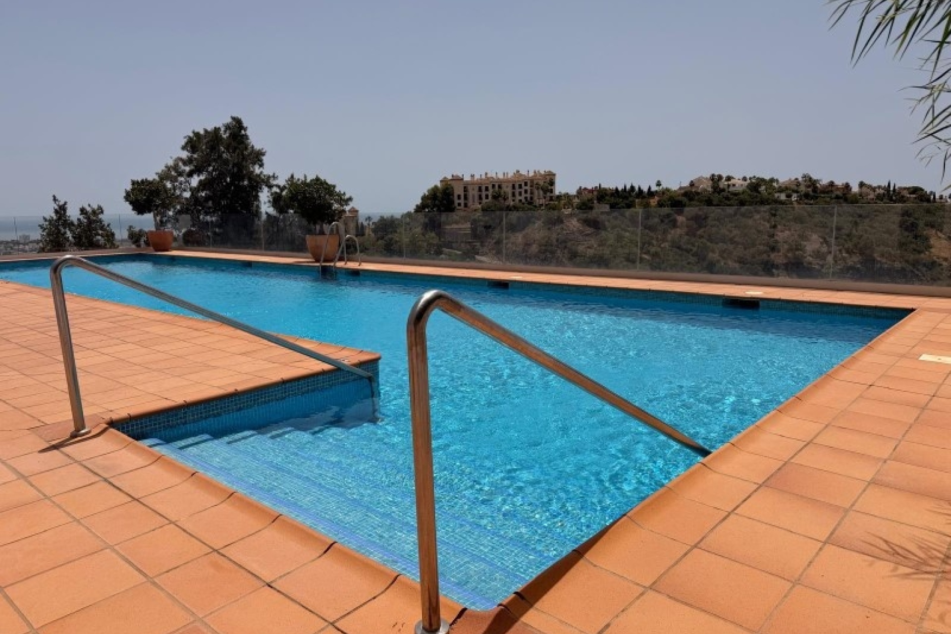 Resale - apartment - Benahavís - Benahavís Centro