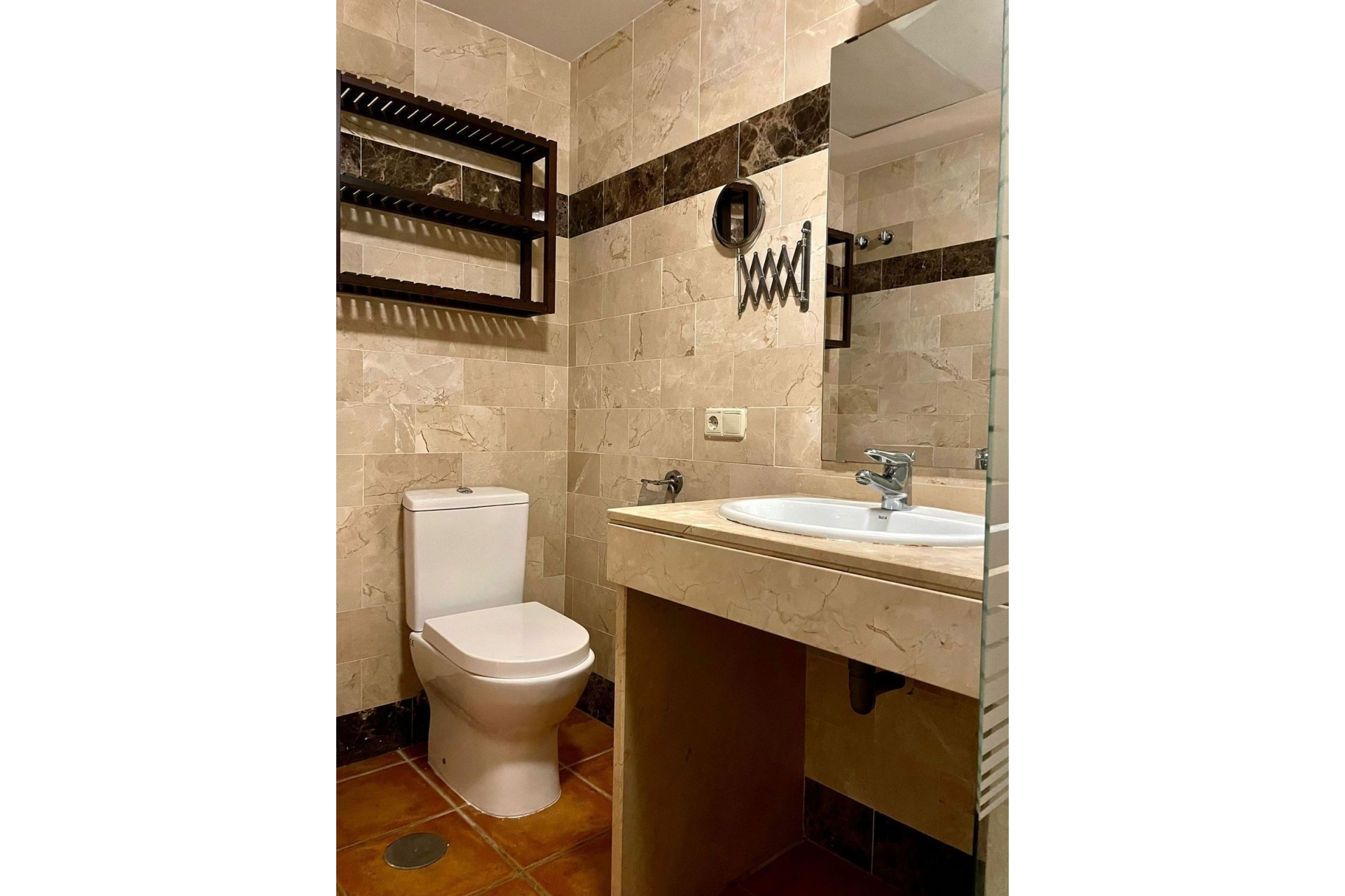 Resale - apartment - Benahavís - Benahavís Centro