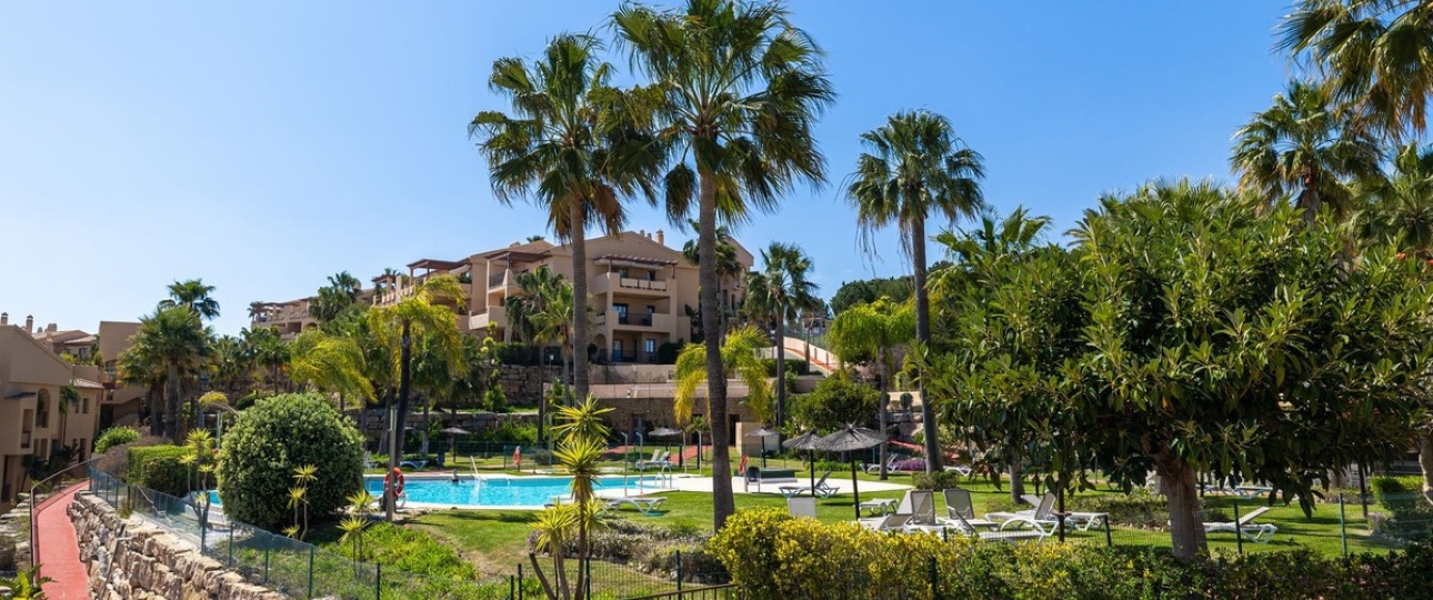 Resale - apartment - Benahavís - Benahavís Centro
