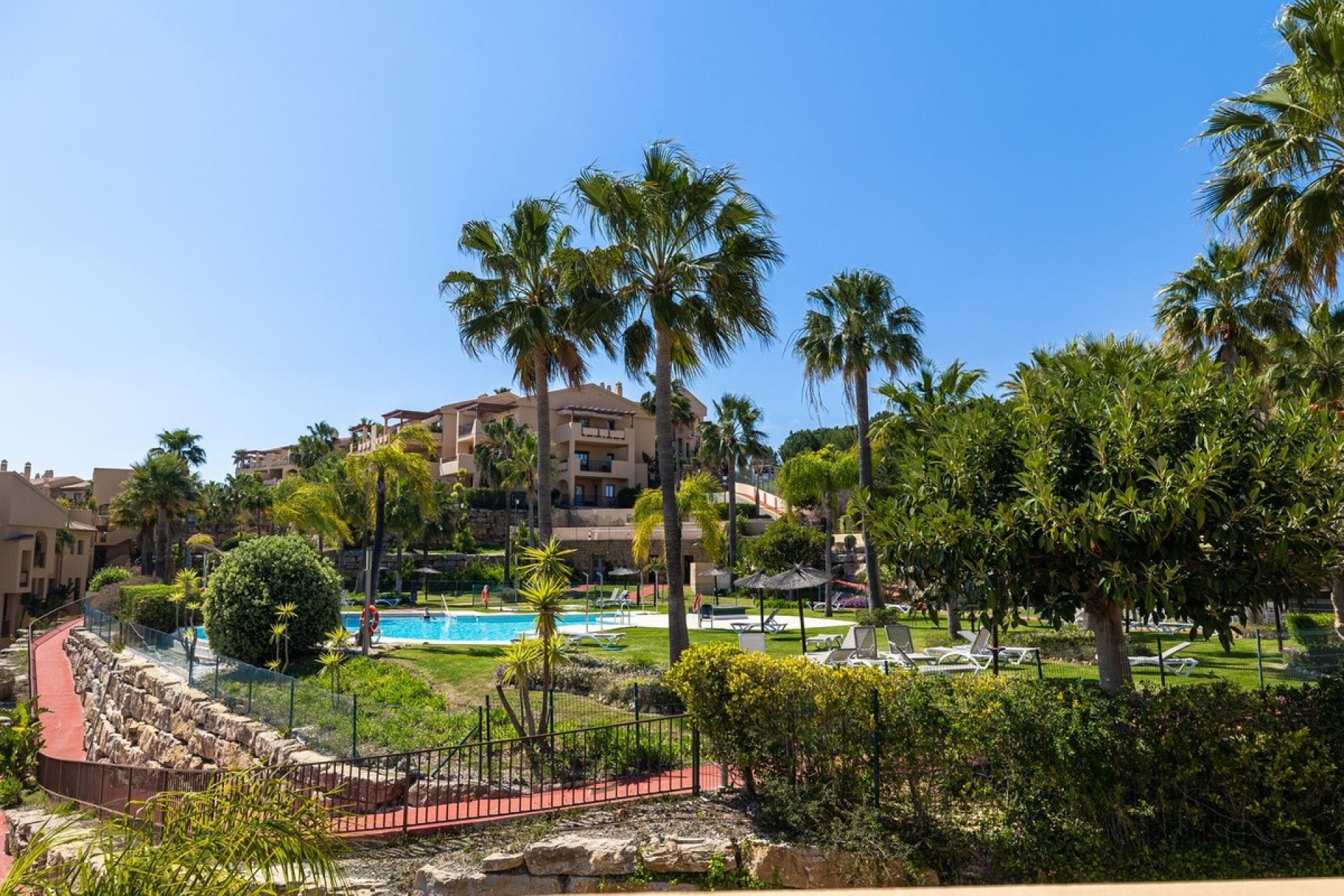 Resale - apartment - Benahavís - Benahavís Centro