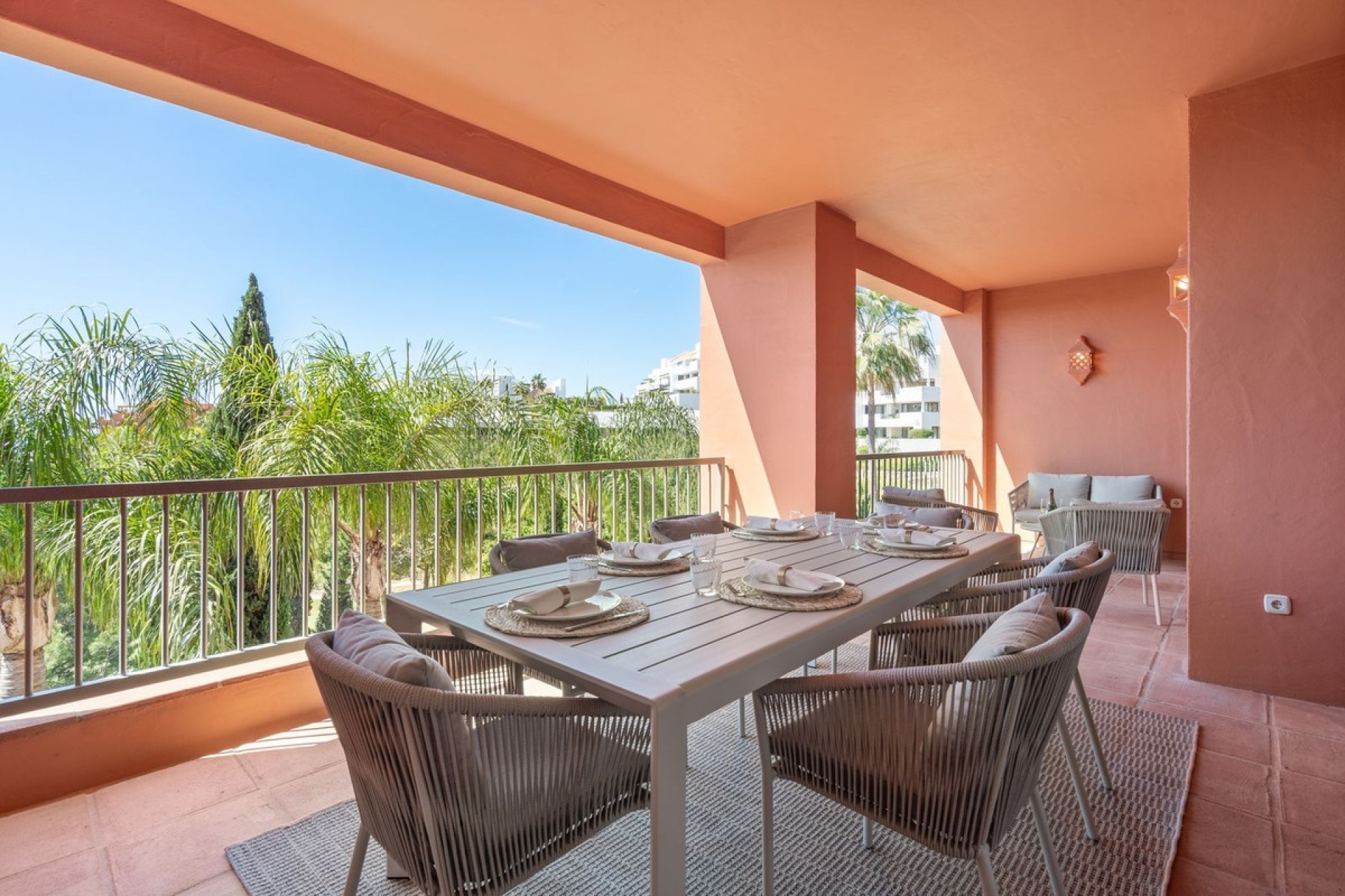 Resale - apartment - Benahavís - Benahavís Centro